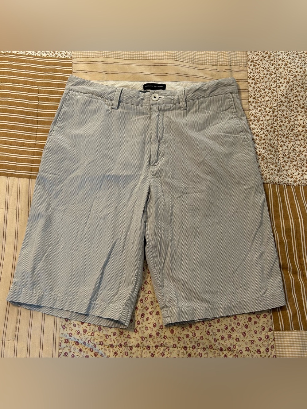 Men’s gray striped banana republic size 32